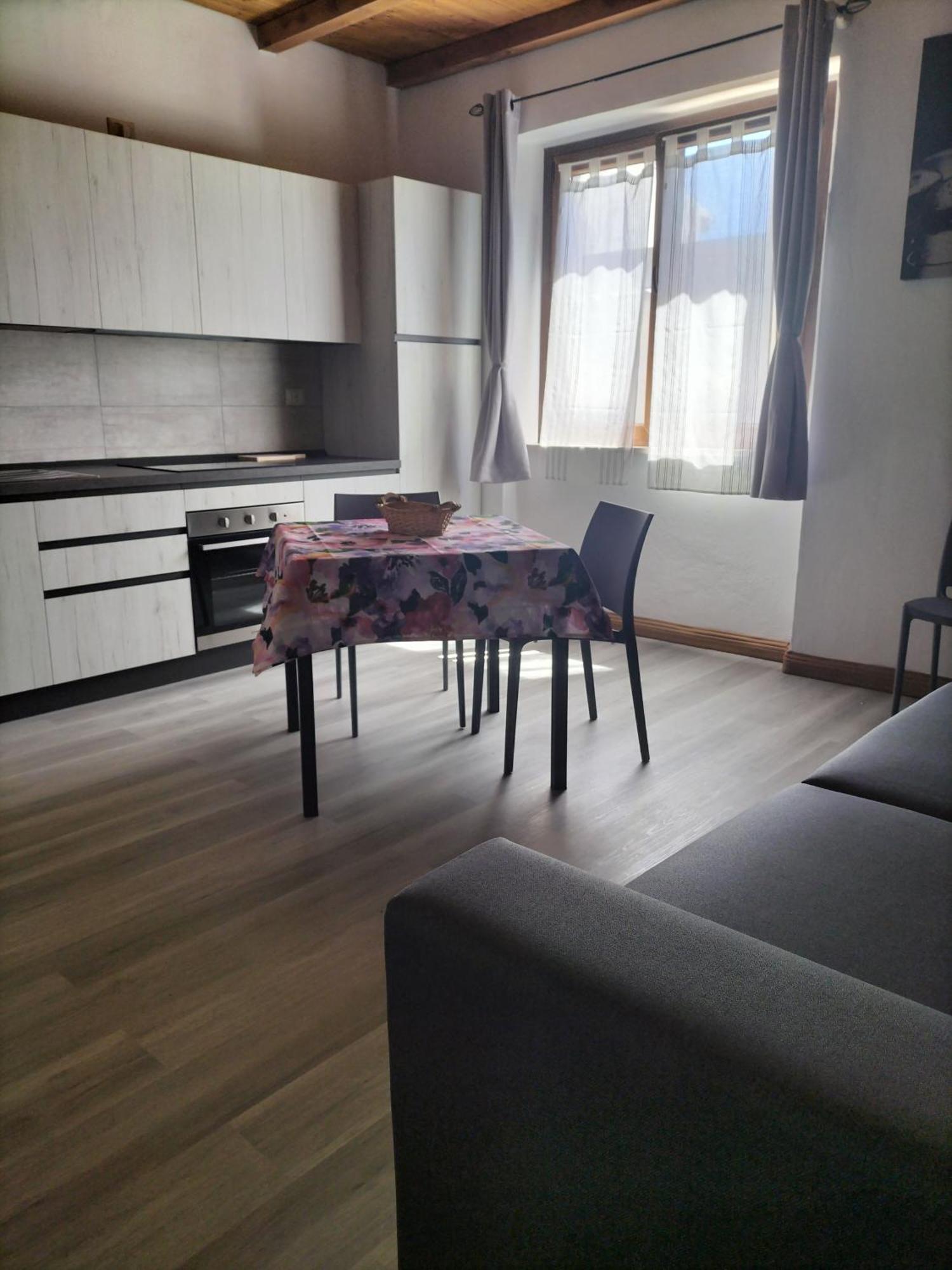 Appartement The Square à Orosei Extérieur photo