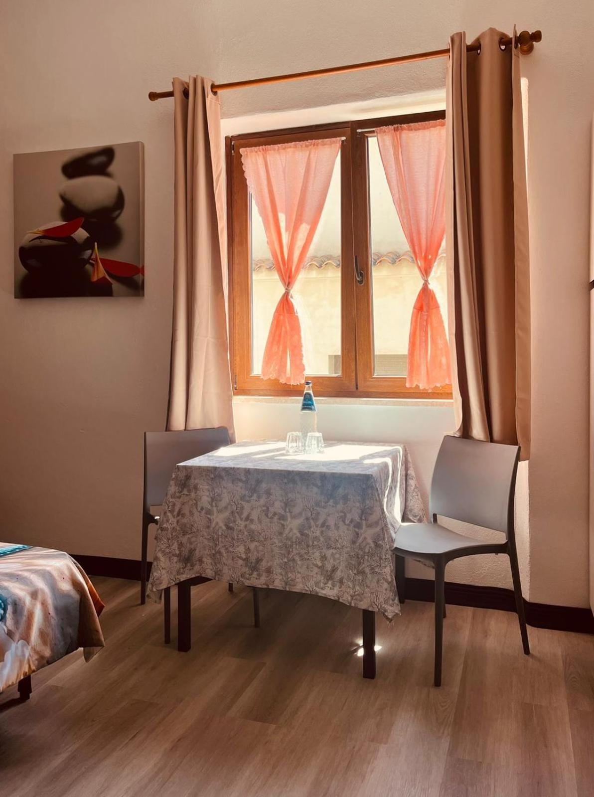 Appartement The Square à Orosei Extérieur photo